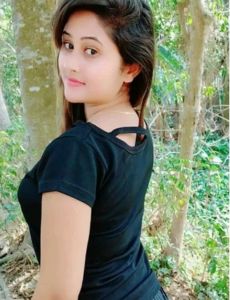 Call Girls in Antop Hill
